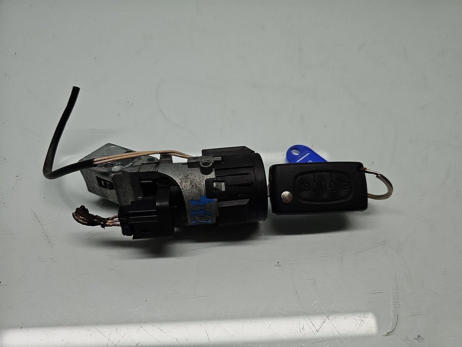 Contact cu cheie PEUGEOT 407 [Fabr 2004-2010] 9663123280 2.2 HDI 4HT 125KW / 170CP - imagine 2