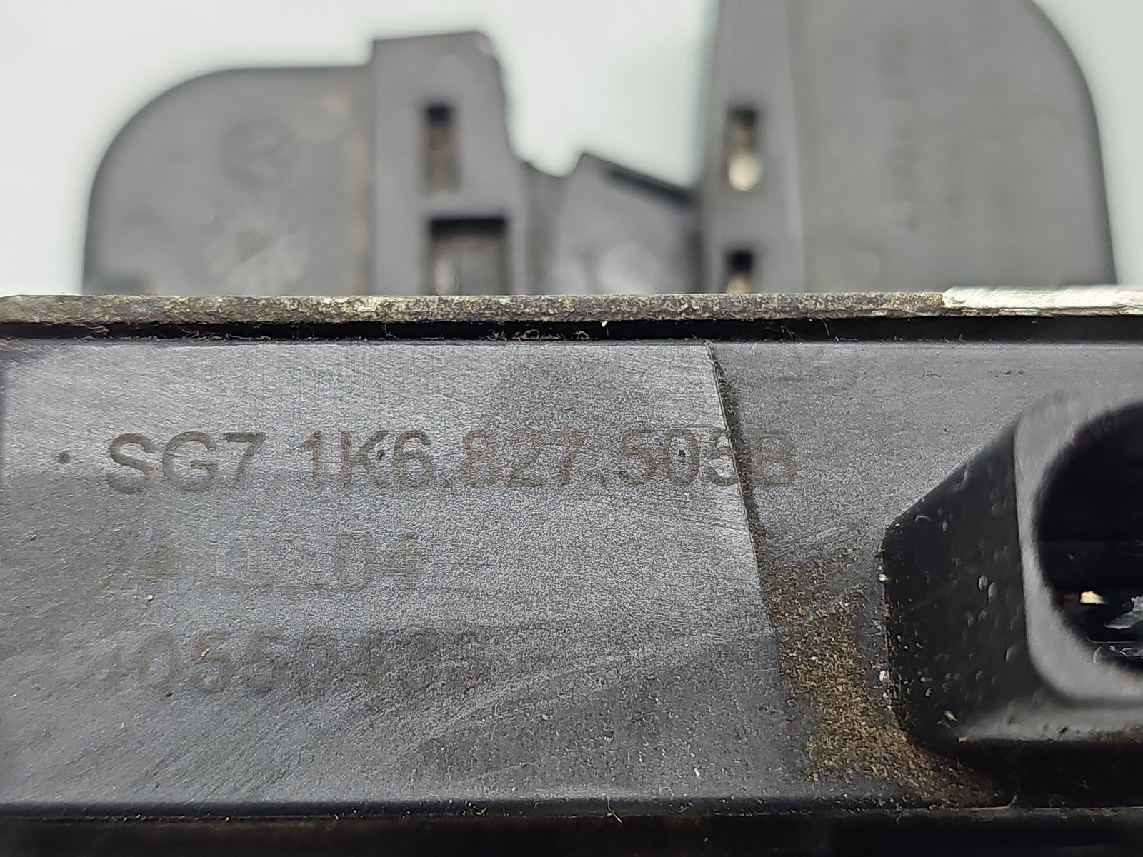 Broasca haion Volkswagen Golf 5 (1K1) [Fabr 2004-2008] 1K6827505B - imagine 5