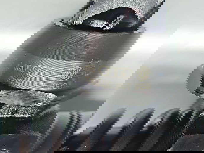 Injector Volkswagen Golf 5 (1K1) [Fabr 2004-2008] 038130073AS 2.0 TDI BDK 55KW / 75CP