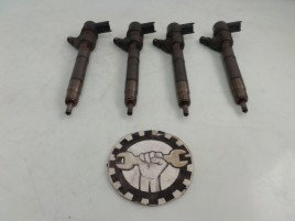 Injectoare Hyundai Accent 1.5 DCI 338002A400 2005-2010