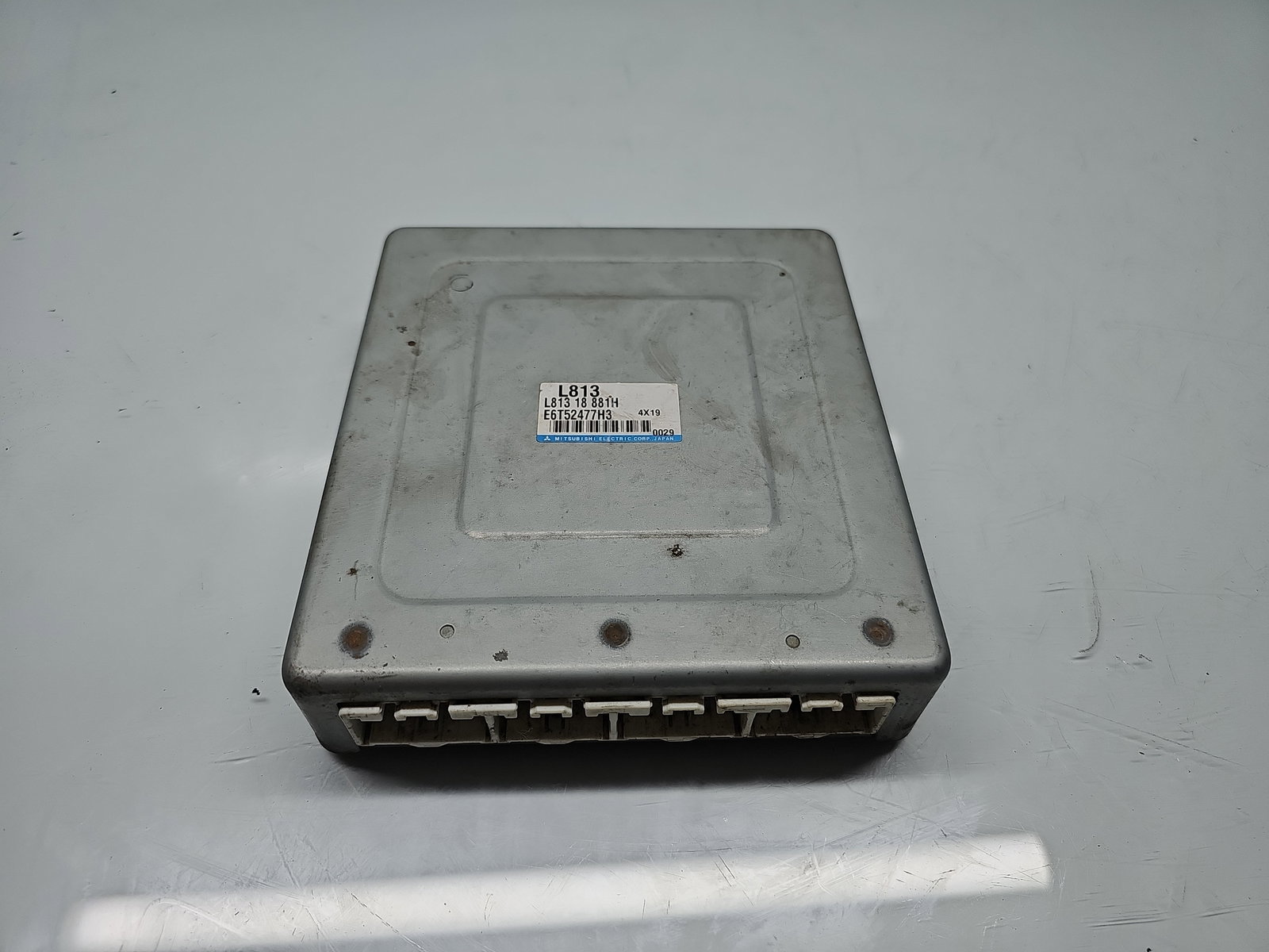 Calculator motor ECU Mazda 6 Hatchback (GG) [Fabr 2002-2008] L81318881H 1.8 Benz 88KW / 120CP - imagine 1