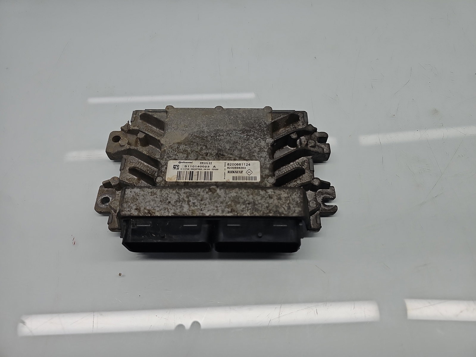 Calculator motor ECU Dacia Logan MCV (KS) [Fabr 2007-2012] 8200661124 1.6 Benz K7M710 64KW / 87CP - imagine 1