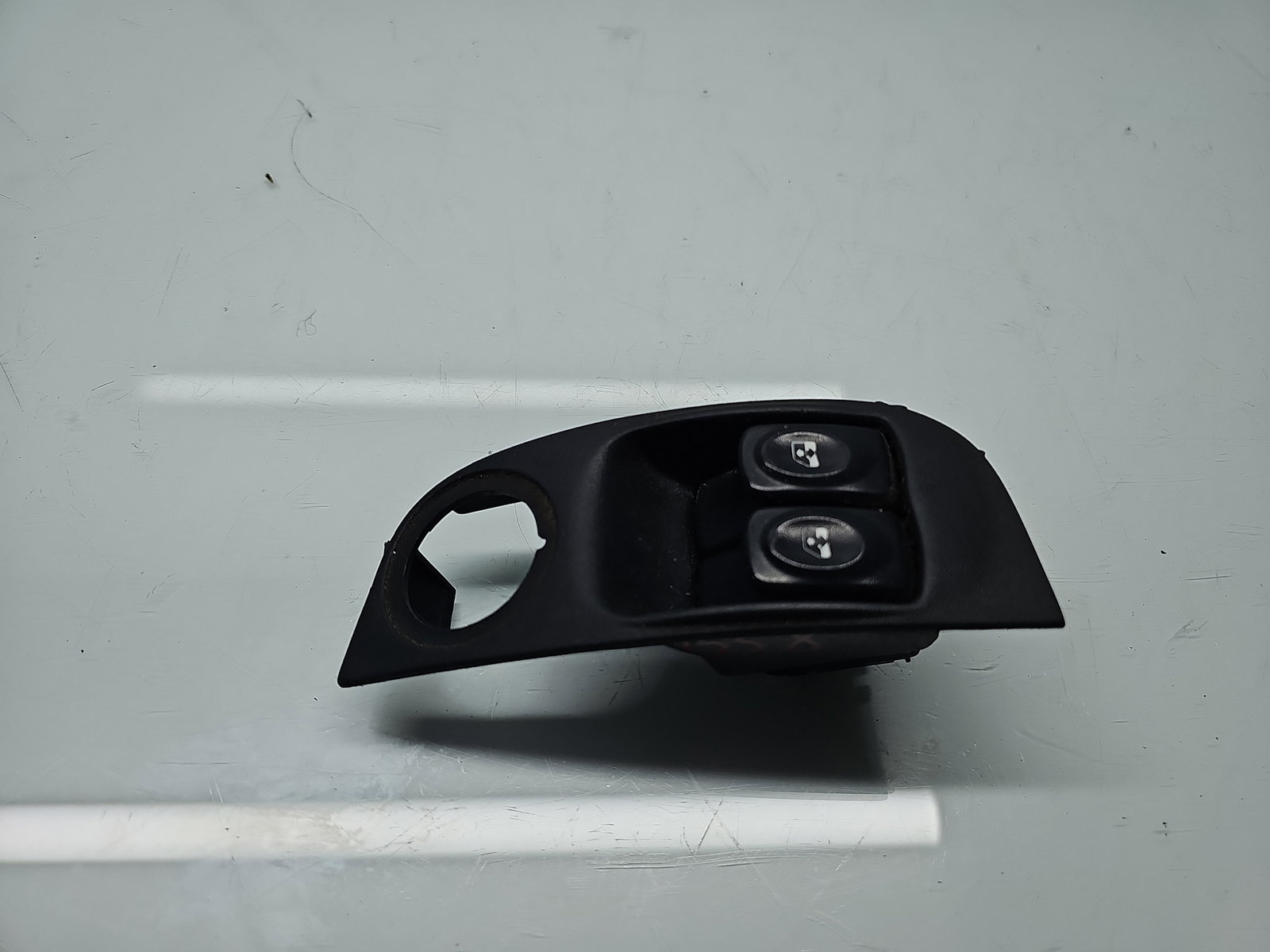 Butoane comanda geamuri sofer Renault Megane 1 [Fabr 1995-2003] 7700429070 - imagine 2