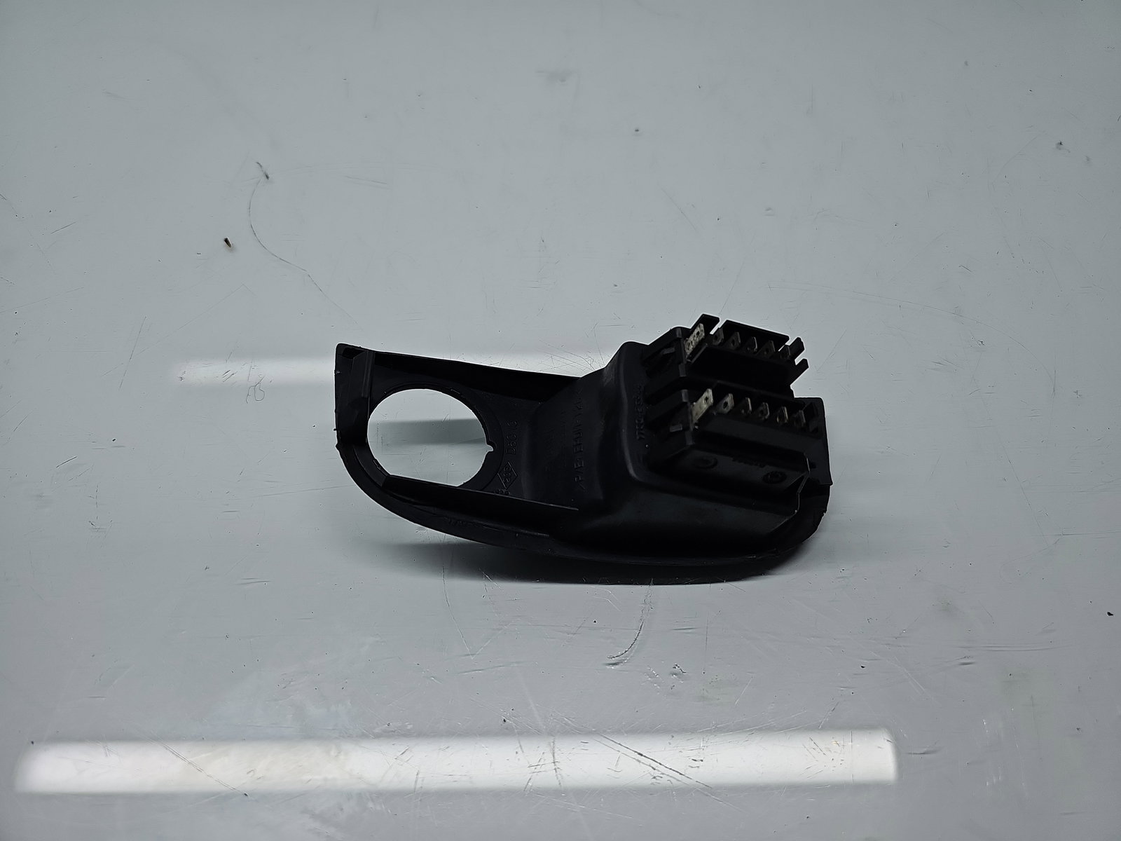 Butoane comanda geamuri sofer Renault Megane 1 [Fabr 1995-2003] 7700429070 - imagine 4