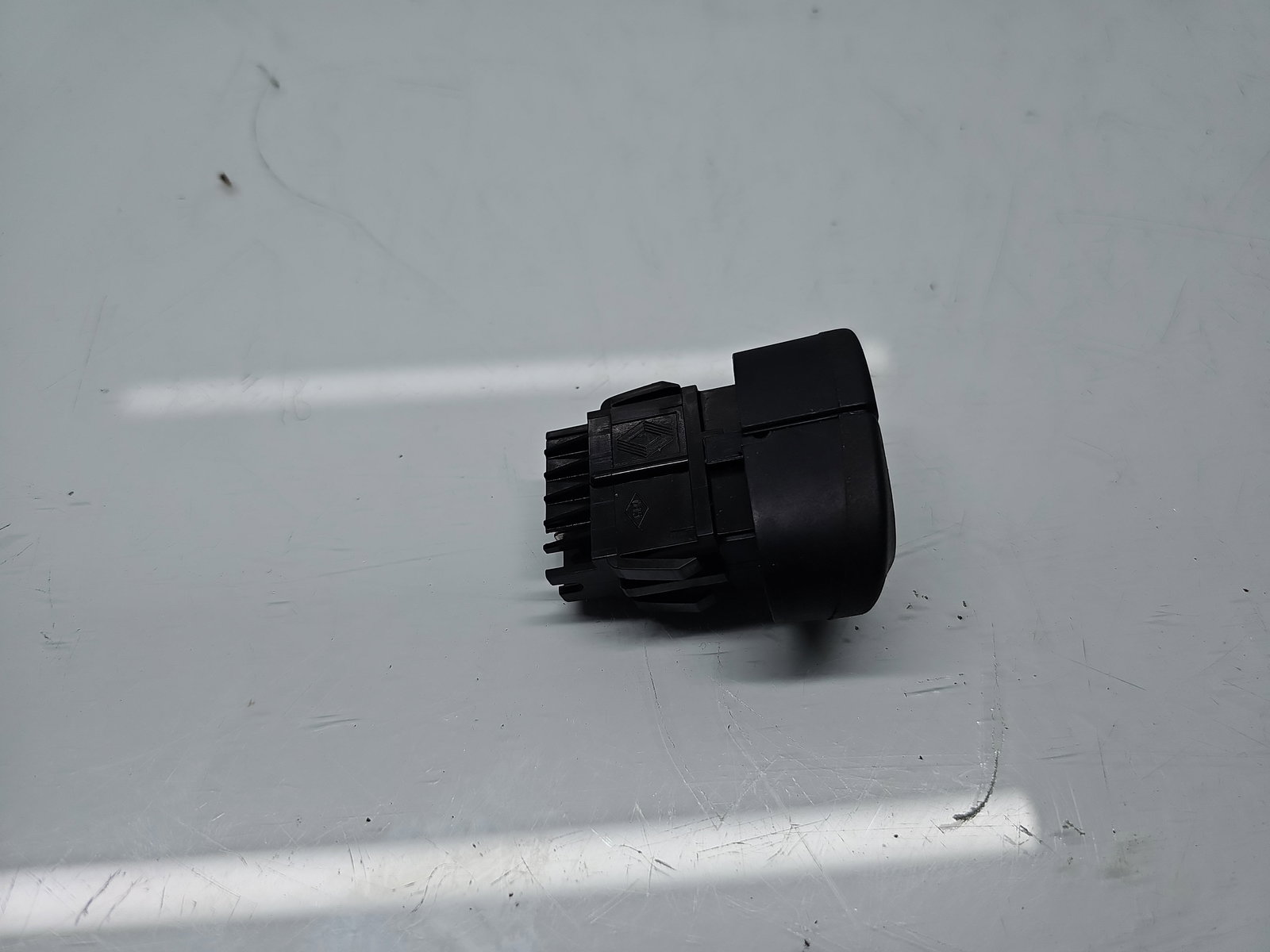 Buton dezaburire luneta Renault Megane 1 [Fabr 1995-2003] OEM - imagine 3