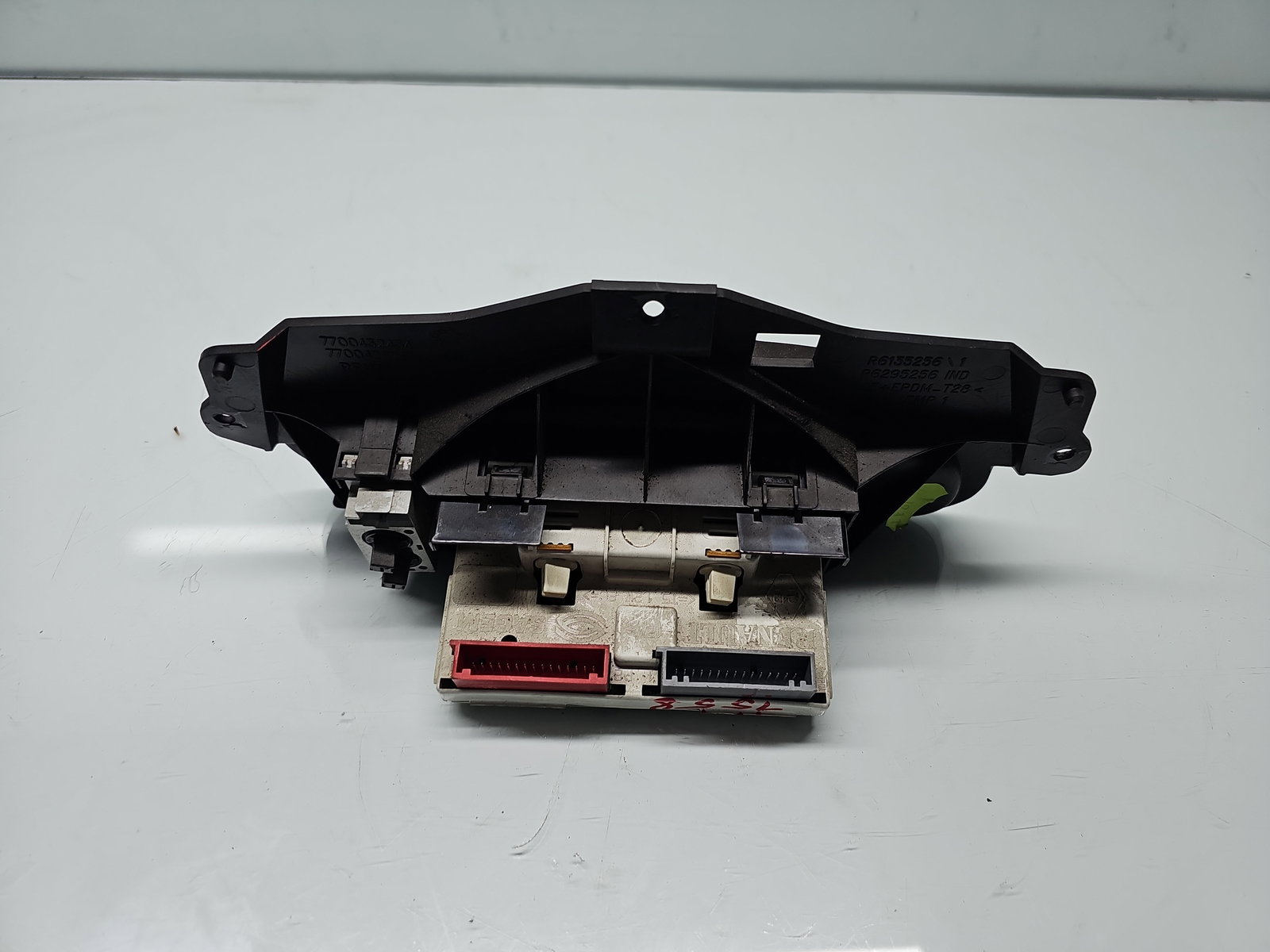 Display bord Renault Megane 1 [Fabr 1995-2003] P8200028364A - imagine 2