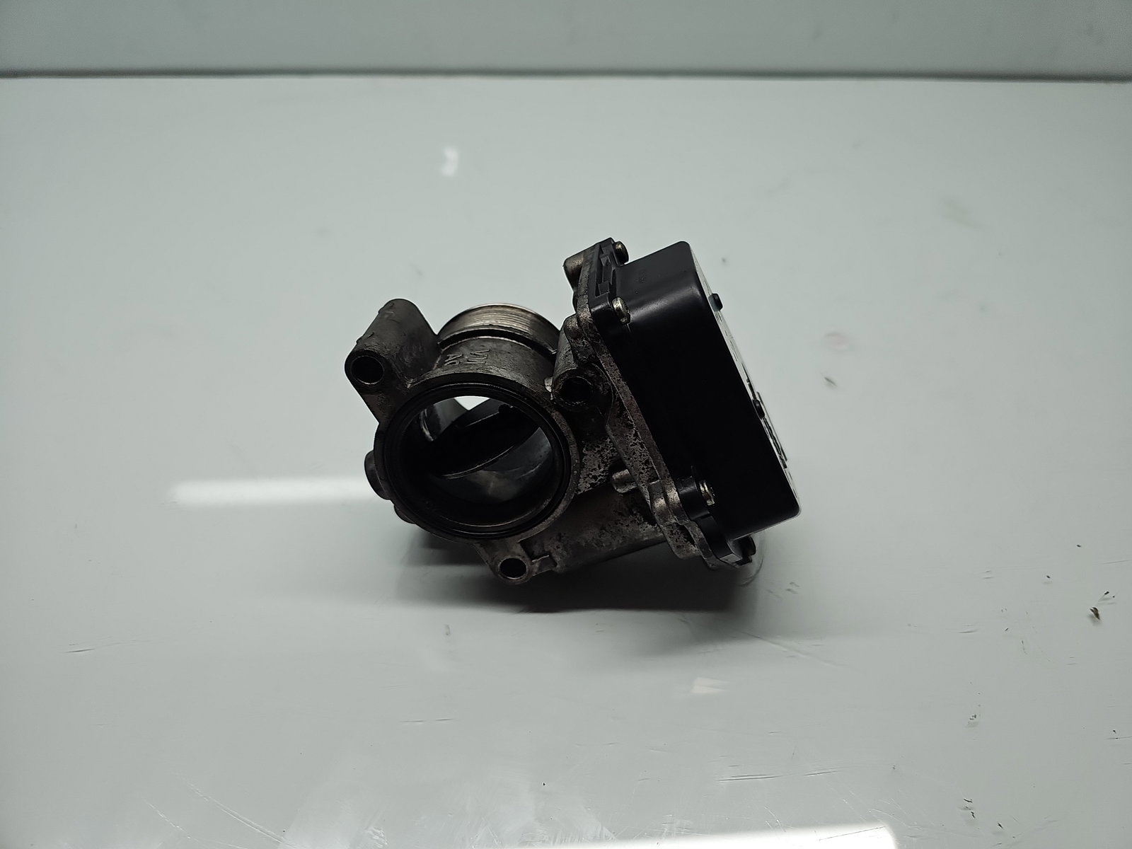 Clapeta acceleratie Volkswagen Golf 6 (5K1) [Fabr 2009-2013] 03L128063Q 1.6 TDI CAYC 77KW / 105CP - imagine 4