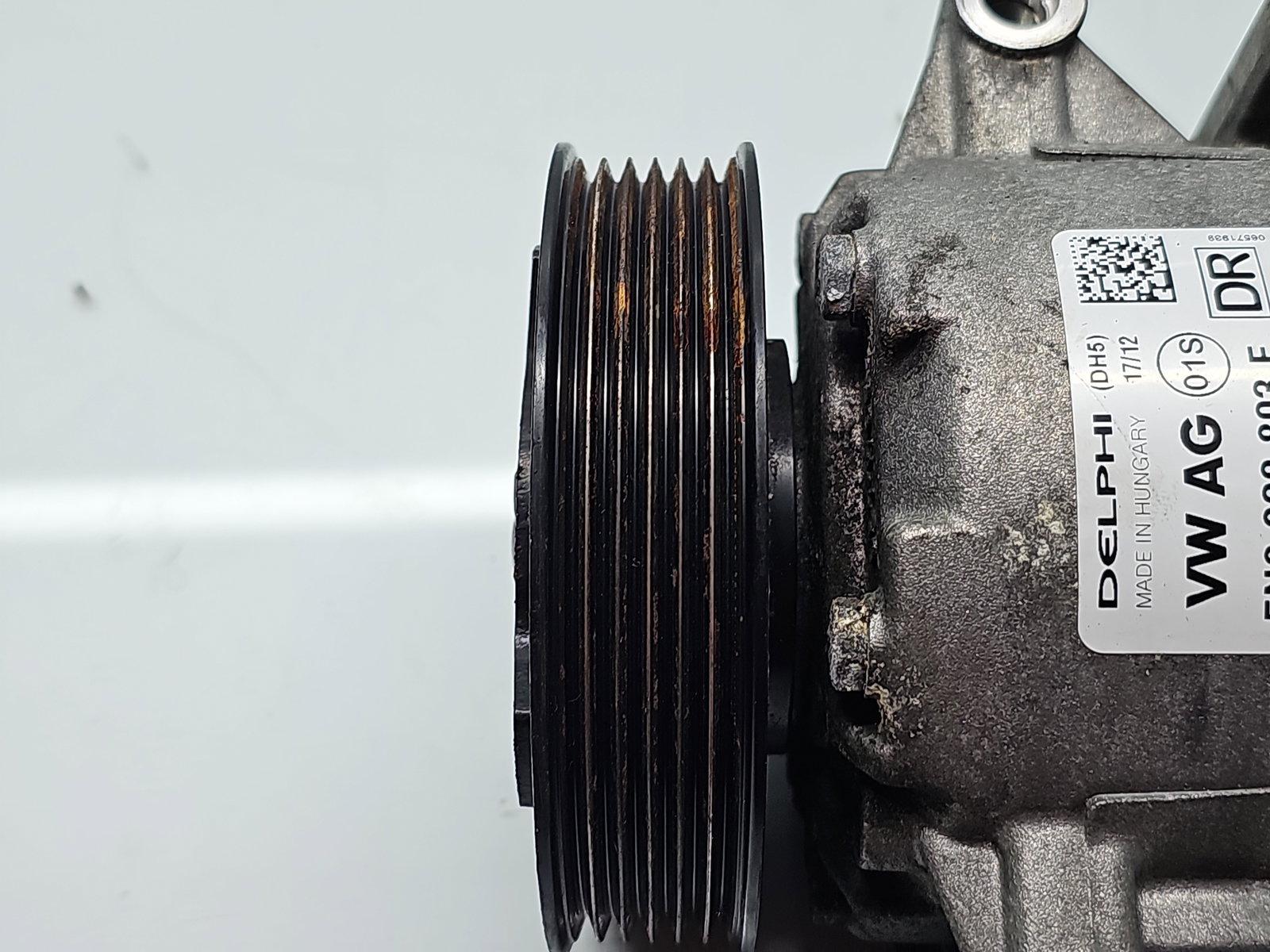 Compresor clima Volkswagen Golf 6 (5K1) [Fabr 2009-2013] 5N0820803E 1.6 TDI CAYC 77KW / 105CP - imagine 2