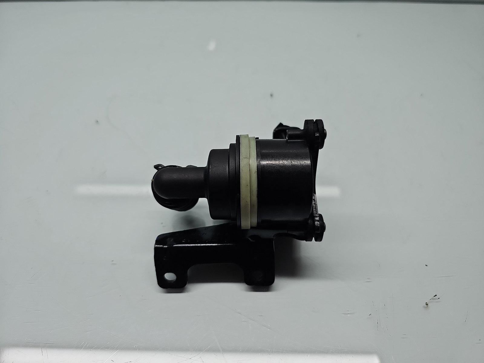 Pompa recirculare apa AUDI A5 (8T3) [Fabr 2007-2015] 5N0965561A 2.0 TDI CGLC 130KW / 177CP - imagine 4