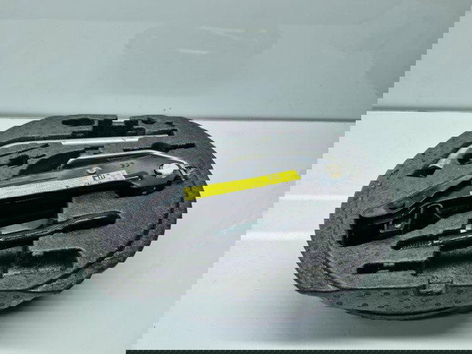  Set cric si cheie Volkswagen Golf 6 (5K1) [Fabr 2009-2013] OEM