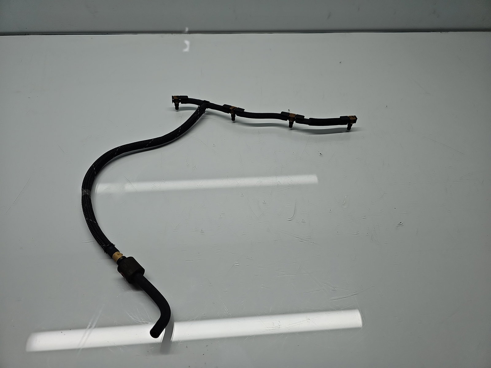 Conducta retur injectoare AUDI A5 (8T3) [Fabr 2007-2015] OEM 2.0 TDI CGLC 130KW / 177CP - imagine 1