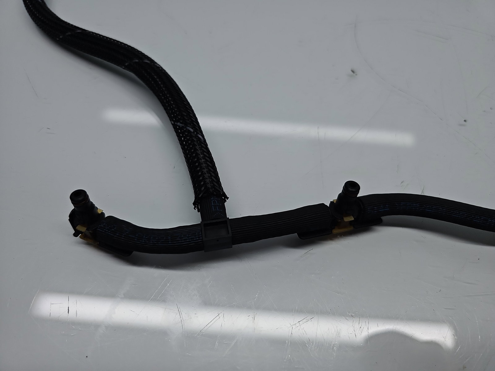 Conducta retur injectoare AUDI A5 (8T3) [Fabr 2007-2015] OEM 2.0 TDI CGLC 130KW / 177CP - imagine 4