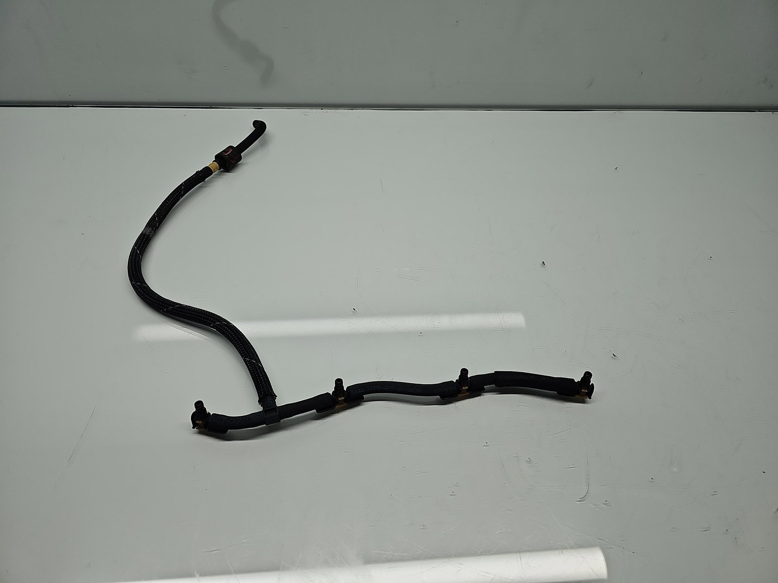 Conducta retur injectoare AUDI A5 (8T3) [Fabr 2007-2015] OEM 2.0 TDI CGLC 130KW / 177CP - imagine 6