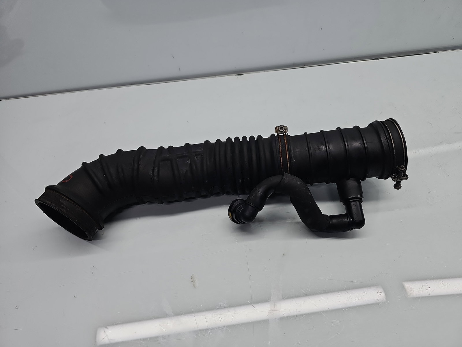 Tub admisie aer PEUGEOT 4007 [Fabr 2007-2012] 1505A408 2.2 HDi 4HN 115KW / 156CP - imagine 2