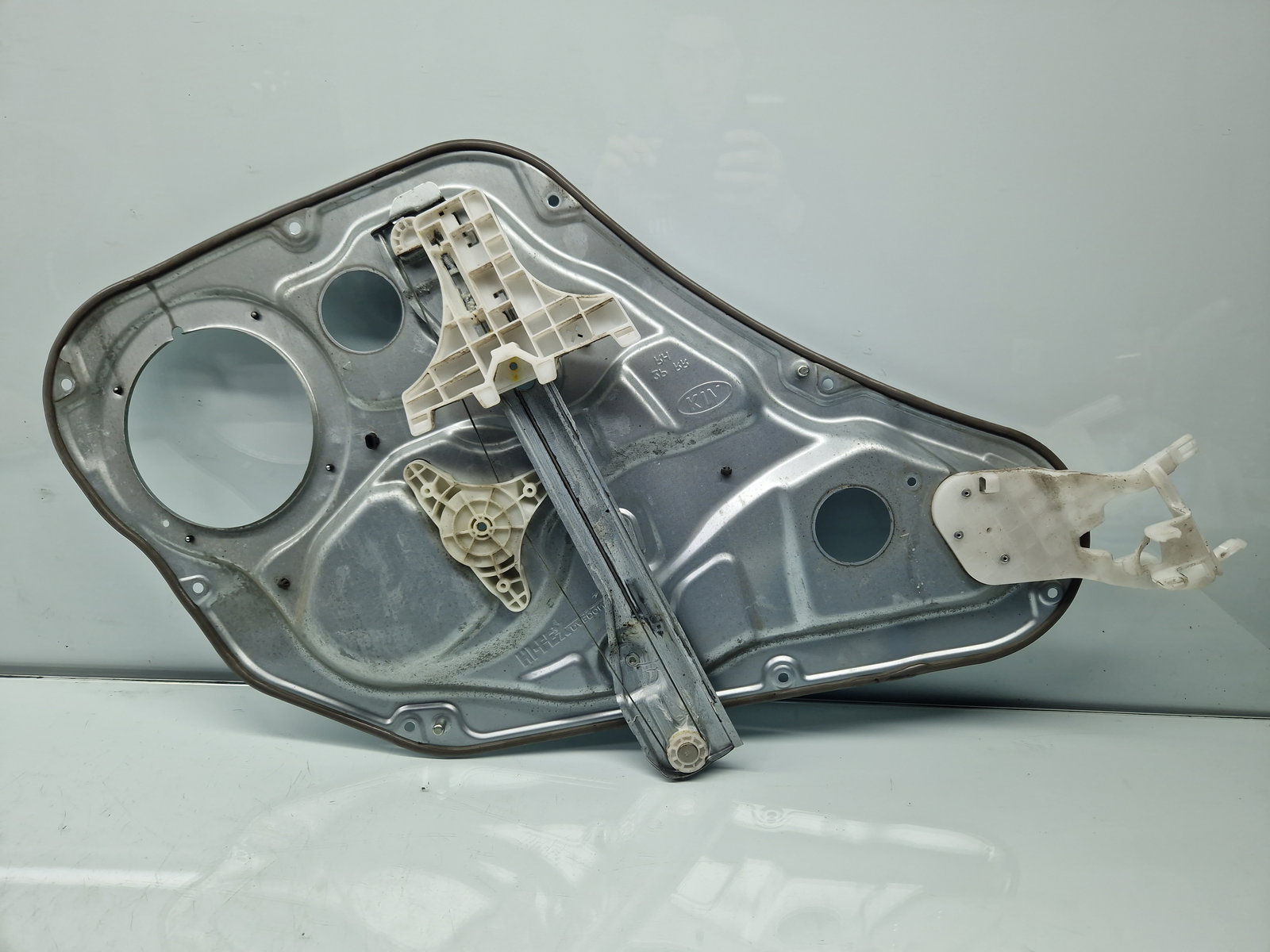 Macara electrica geam dreapta spate KIA Sorento 2 [Fabr 2009-2015] OEM - imagine 1