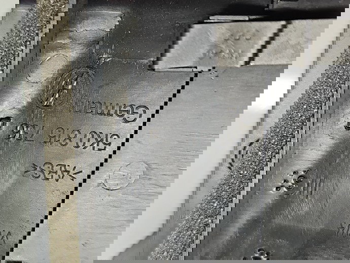  Grila aerisire centrala Volkswagen Golf 6 (5K1) [Fabr 2009-2013] 5K0815736D