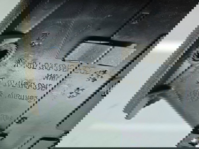  Grila aerisire dreapta Volkswagen Golf 6 (5K1) [Fabr 2009-2013] 5K0818510D