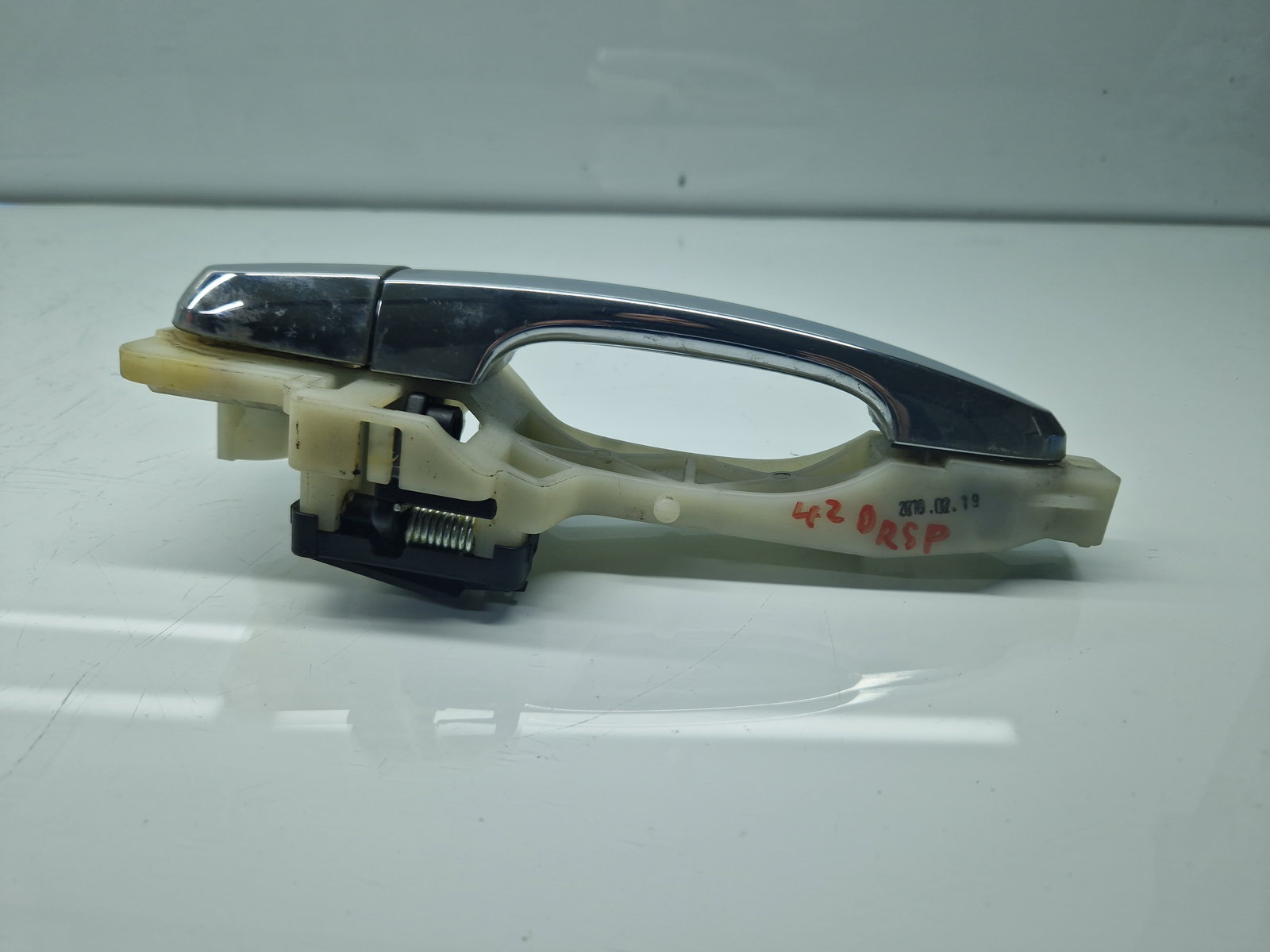 Maner usa dreapta spate KIA Sorento 2 [Fabr 2009-2015] BRIGHT SILVER - imagine 2