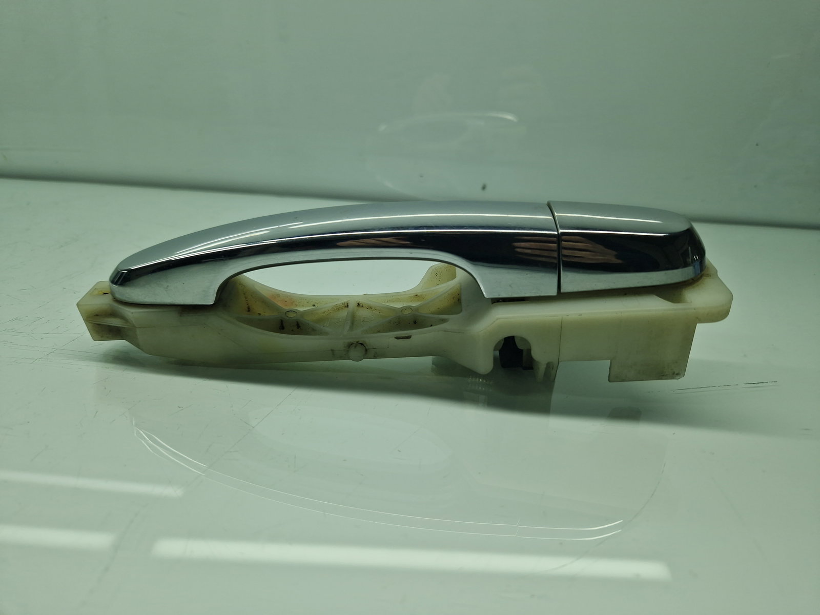 Maner usa dreapta spate KIA Sorento 2 [Fabr 2009-2015] BRIGHT SILVER - imagine 3