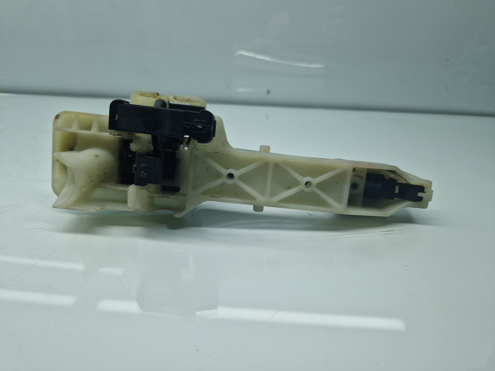 Maner usa dreapta spate KIA Sorento 2 [Fabr 2009-2015] BRIGHT SILVER - imagine 4