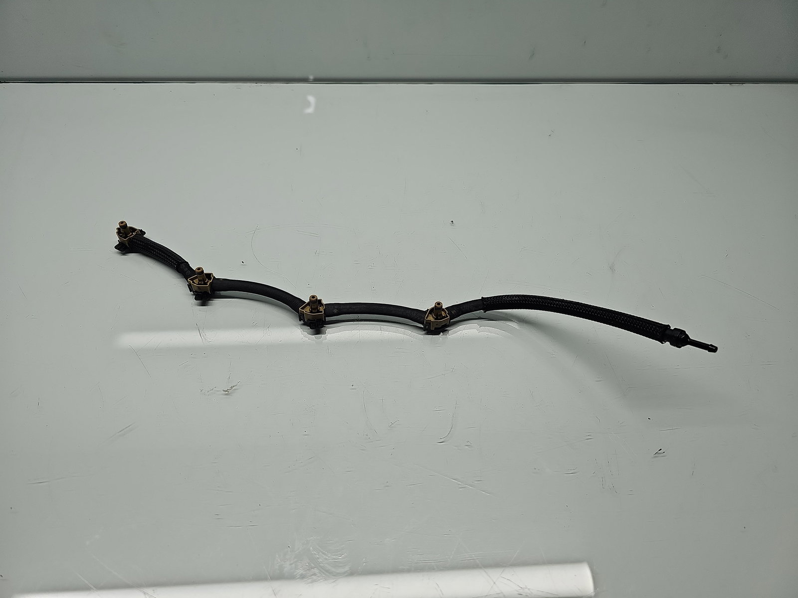 Conducta retur injectoare AUDI A6 (4G2, C7) [Fabr 2012-2017] OEM 2.0 TDI CNHA 140KW / 190CP - imagine 1