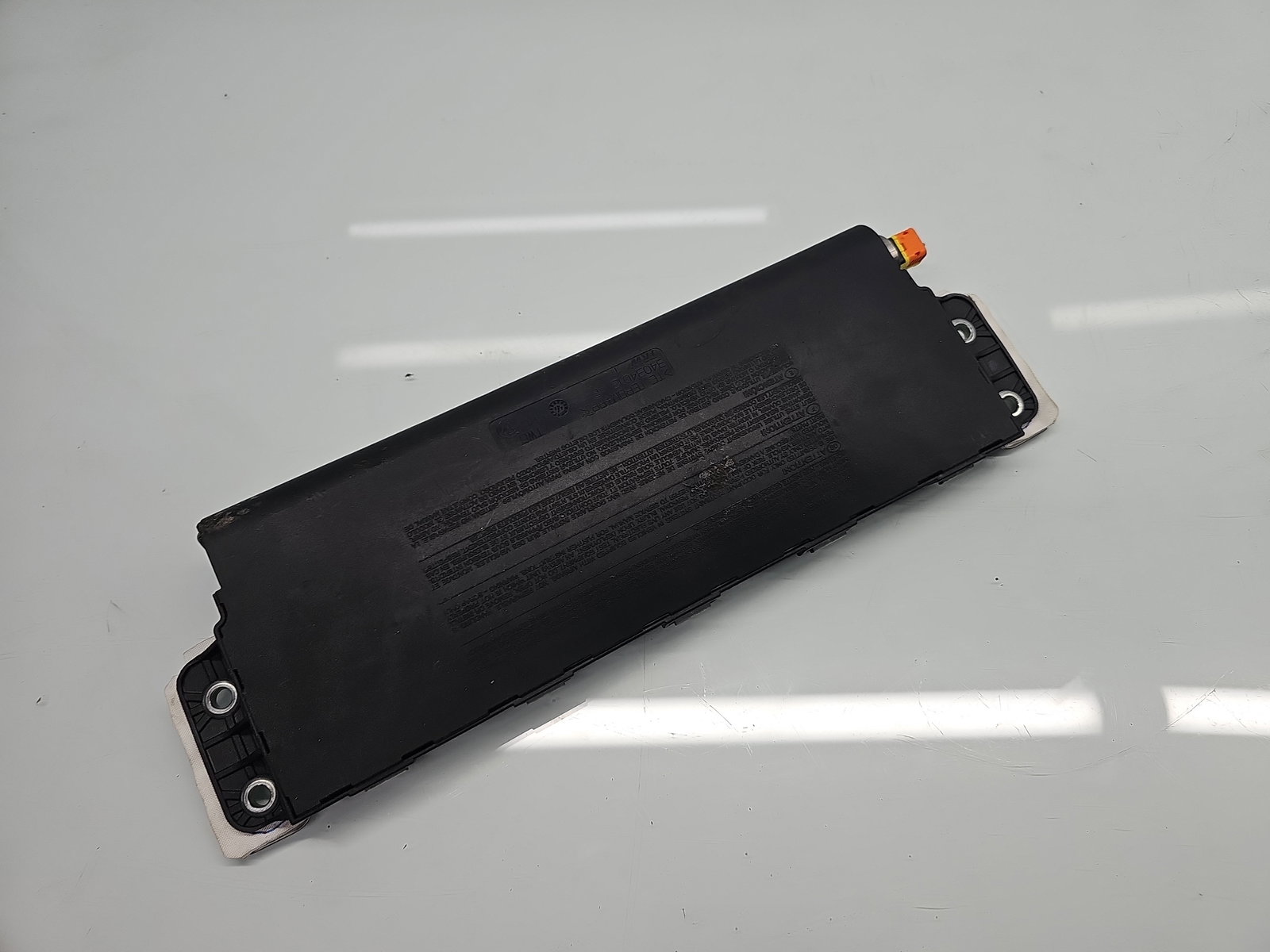 Airbag genunchi Volkswagen Golf 6 (5K1) [Fabr 2009-2013] OEM - imagine 4