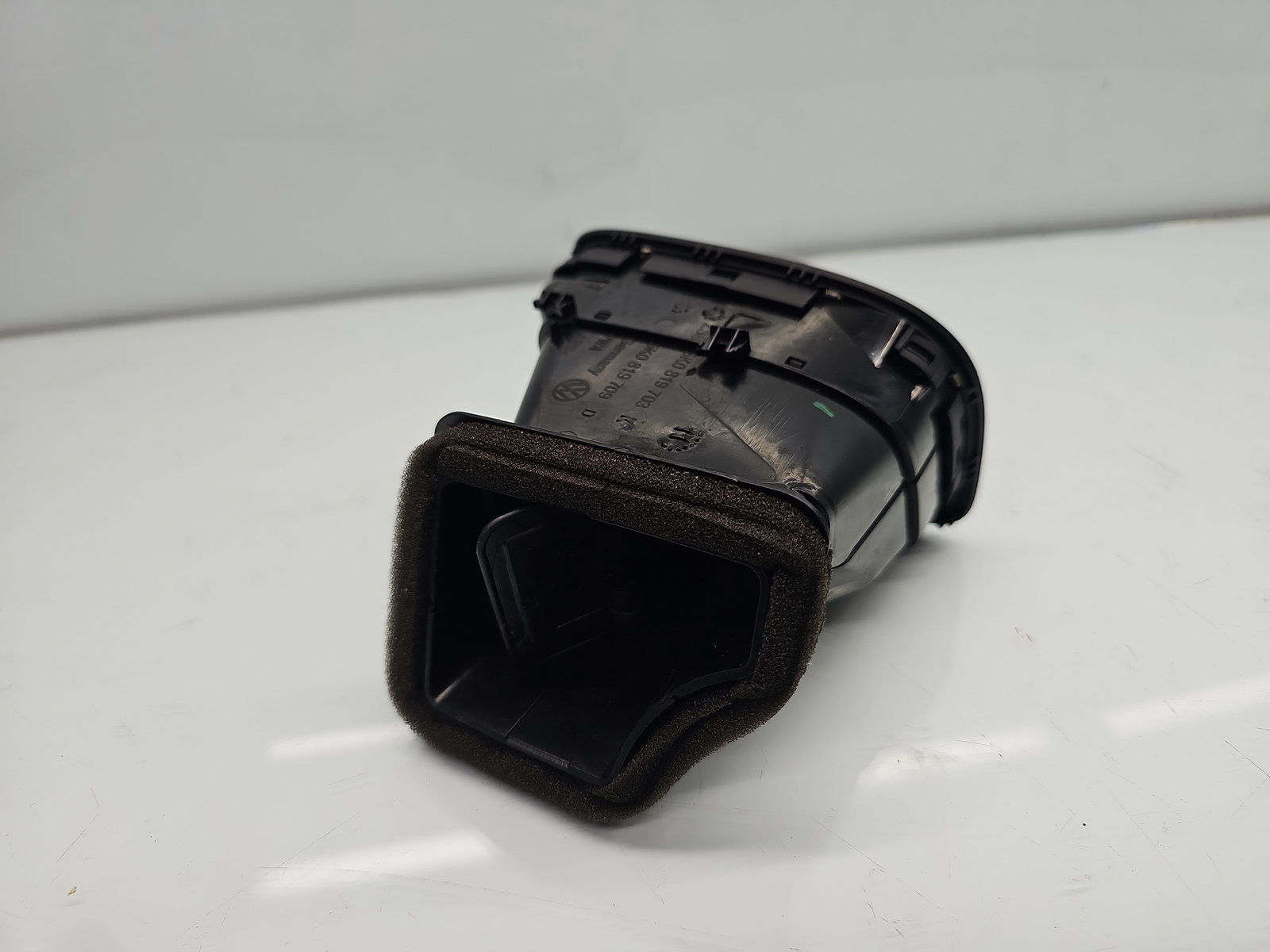 Grila aerisire spate Volkswagen Golf 6 (5K1) [Fabr 2009-2013] 5K0819709D - imagine 3