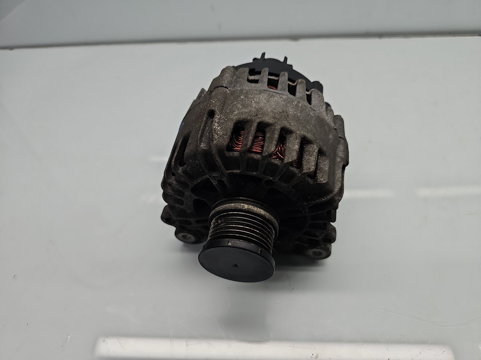 Alternator Volkswagen Golf 7 (5G) [Fabr 2014-prezent] 03L903023L 1.6 TDI CLHA 77KW / 105CP - imagine 2