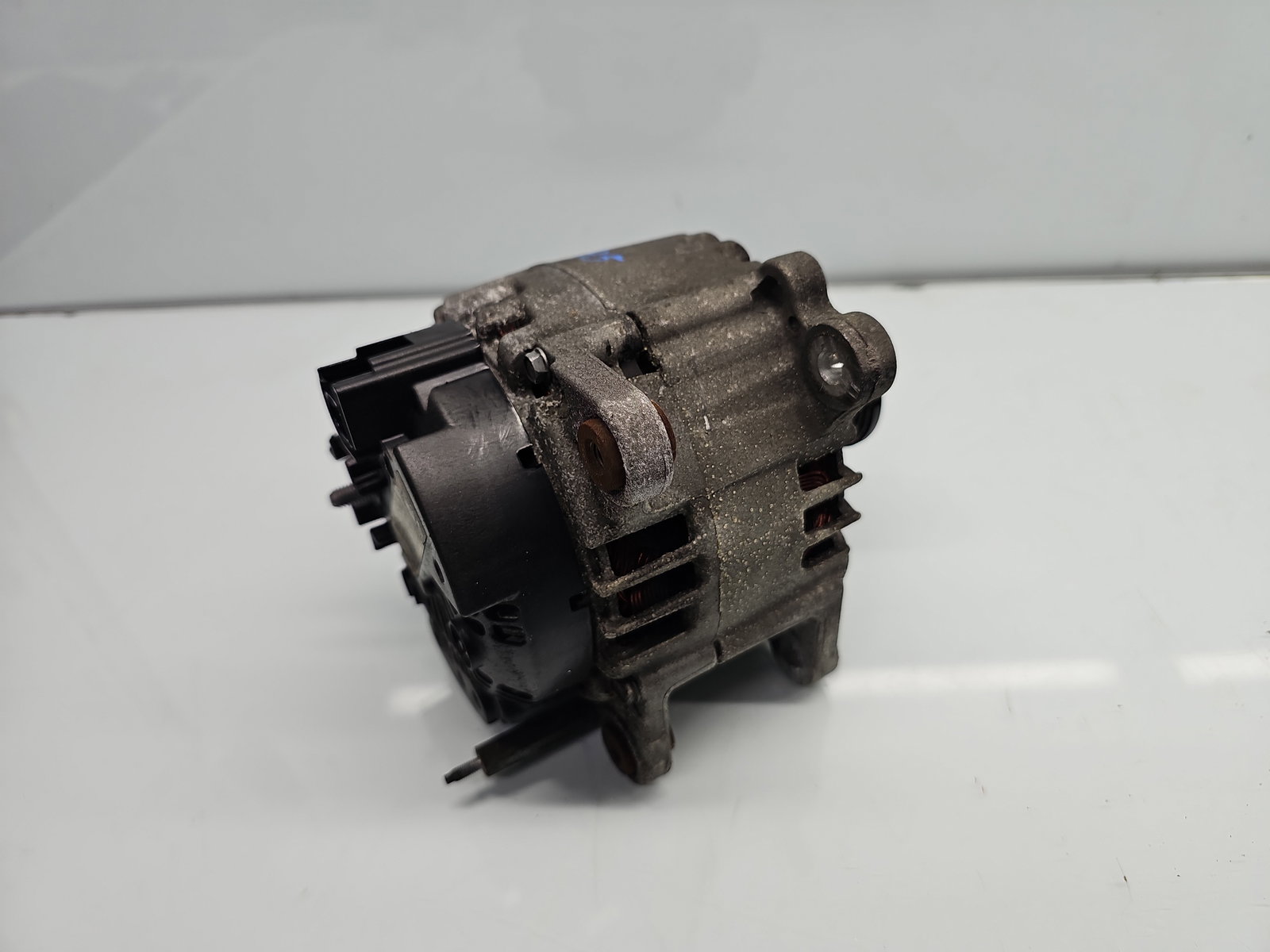 Alternator Volkswagen Golf 7 (5G) [Fabr 2014-prezent] 03L903023L 1.6 TDI CLHA 77KW / 105CP - imagine 4
