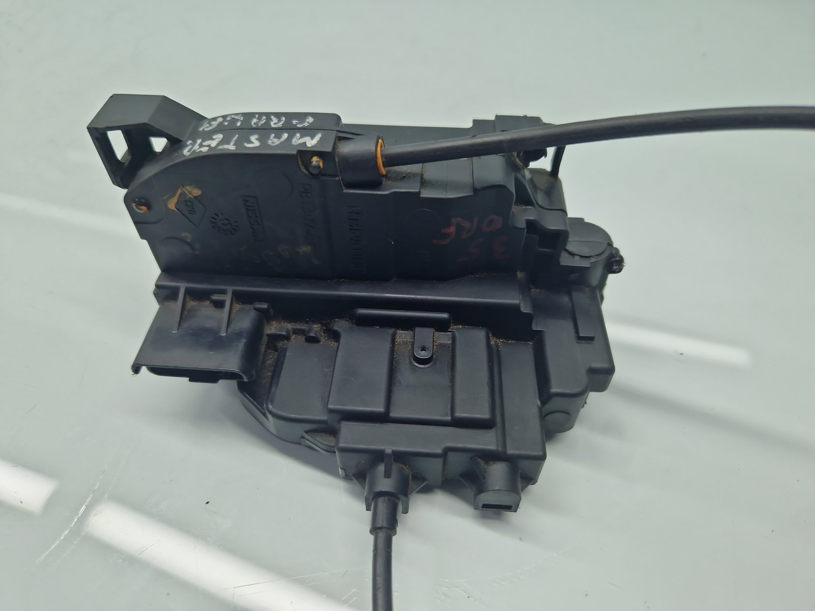 Broasca usa dreapta fata Opel Movano B F3500 (L2 H2) [Fabr 2010-2022] 805020009R - imagine 3