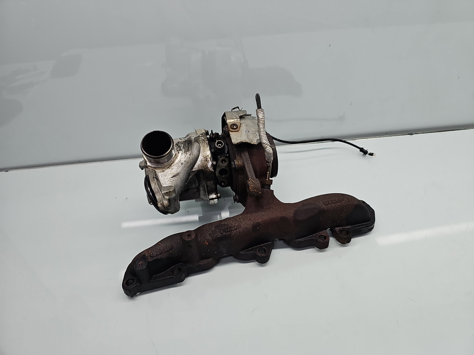 Turbina Volkswagen Golf 7 (5G) [Fabr 2014-prezent] 04L253016H 1.6 TDI CLHA 77KW / 105CP - imagine 3