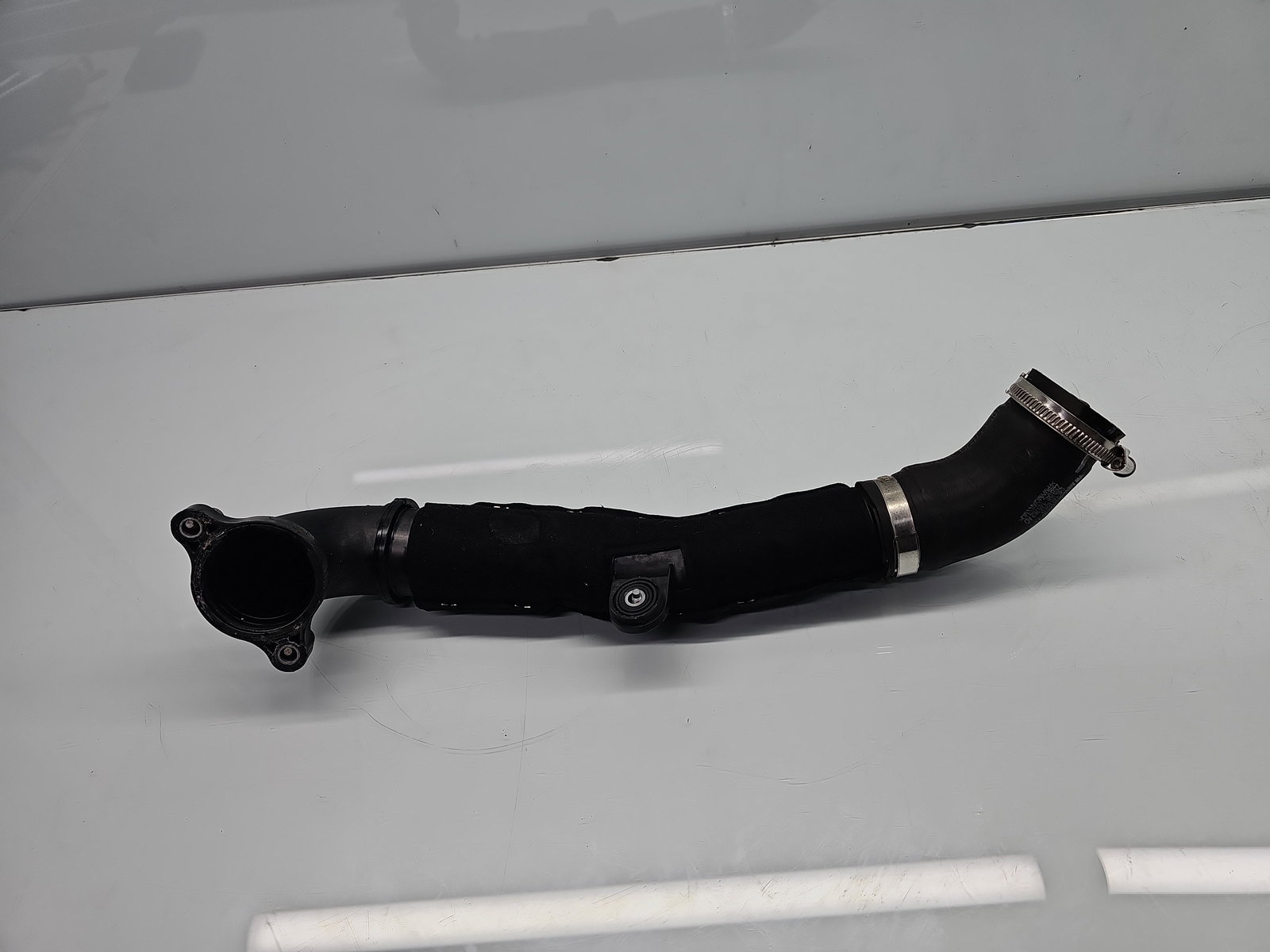 Tub intercooler Volkswagen Golf 7 (5G) [Fabr 2014-prezent] 04L145828D 1.6 TDI CLHA 77KW / 105CP - imagine 2