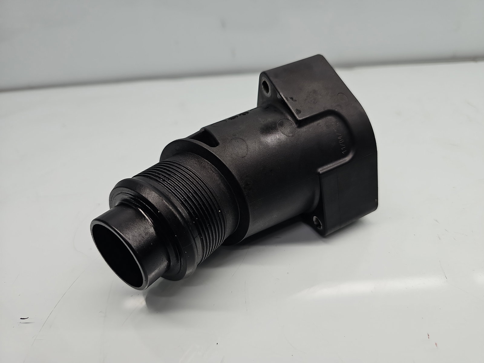 Rezonator aer Volkswagen Golf 7 (5G) [Fabr 2014-prezent] 04L131111T 1.6 TDI CLHA 77KW / 105CP - imagine 3