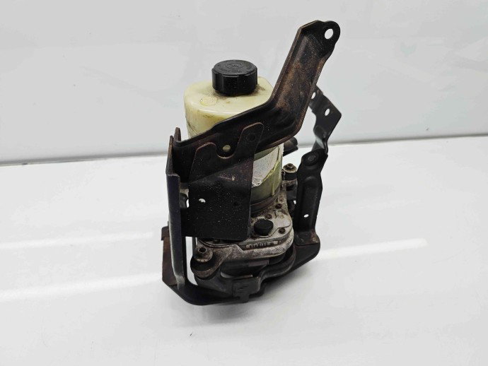Pompa servodirectie  Ford Focus 2 (DA) [Fabr 2004-2012] 4M513K514DA 2.0 TDCI G6DG 100KW / 136CP