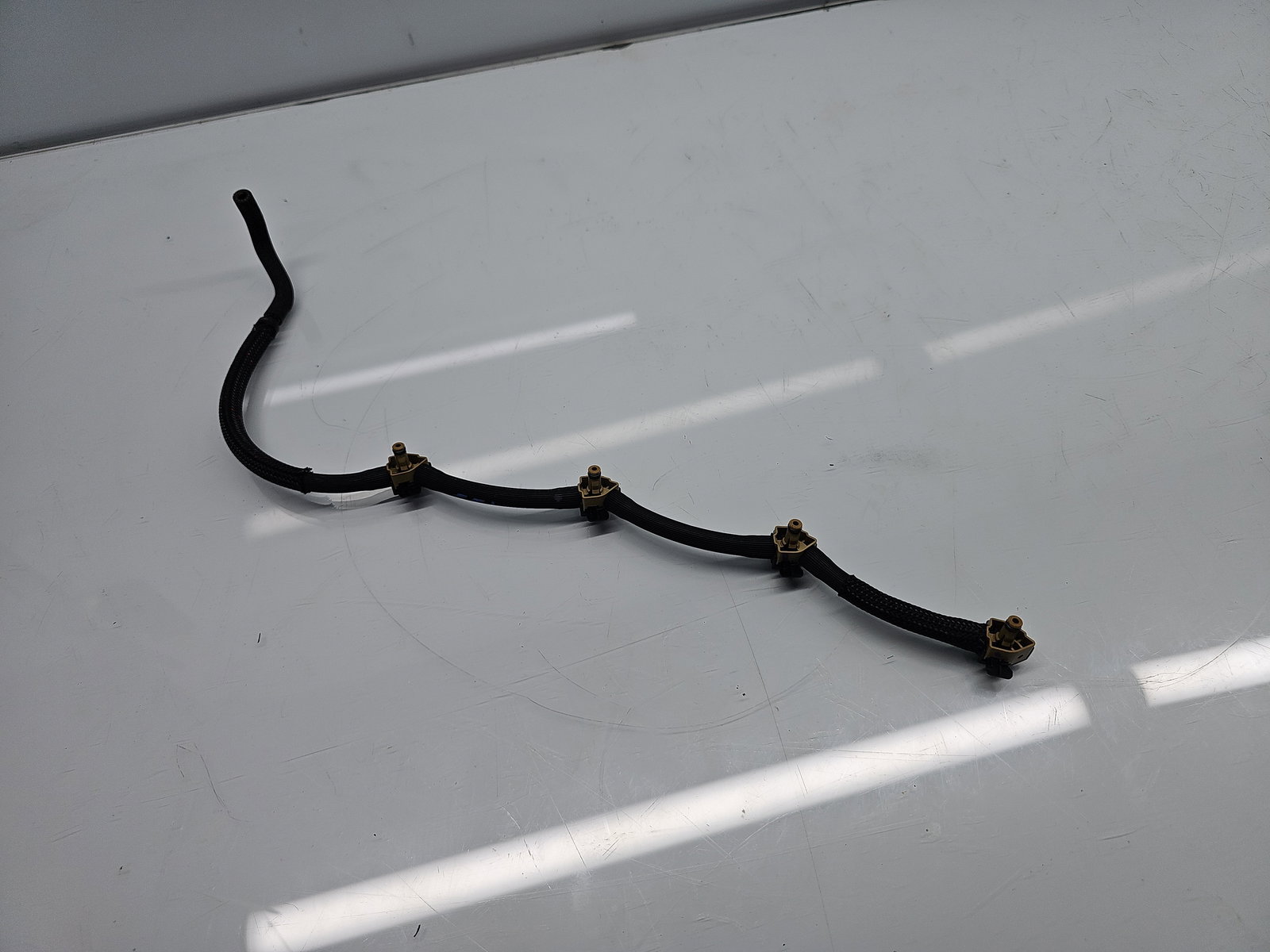 Conducta retur injectoare Volkswagen Golf 7 (5G) [Fabr 2014-prezent] OEM 1.6 TDI CLHA 77KW / 105CP - imagine 4