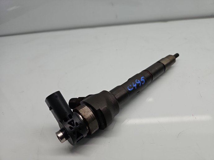 Injector Volkswagen Golf 7 (5G) [Fabr 2014-prezent] 04L130277G 1.6 TDI CLHA 77KW / 105CP
