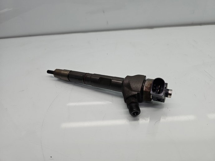 Injector Volkswagen Golf 7 (5G) [Fabr 2014-prezent] 04L130277G 1.6 TDI CLHA 77KW / 105CP