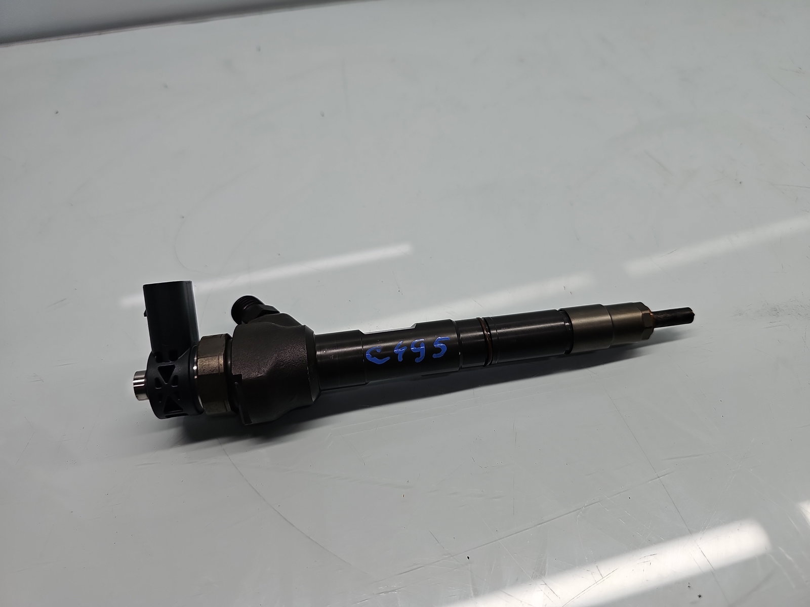 Injector Volkswagen Golf 7 (5G) [Fabr 2014-prezent] 04L130277G 1.6 TDI CLHA 77KW / 105CP - imagine 1