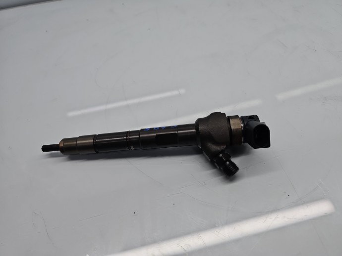 Injector Volkswagen Golf 7 (5G) [Fabr 2014-prezent] 04L130277G 1.6 TDI CLHA 77KW / 105CP