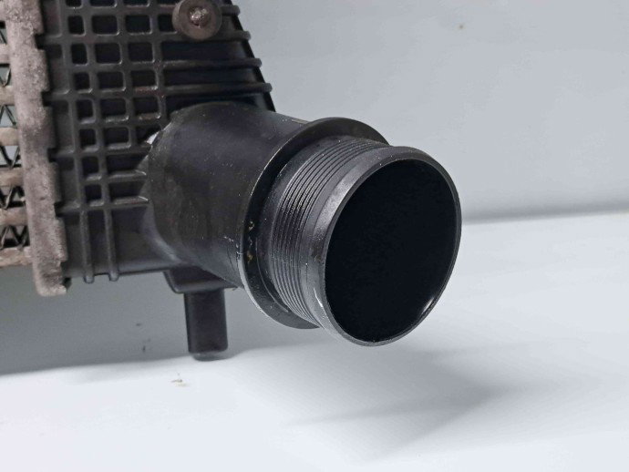 Radiator intercooler  Volkswagen Golf 6 (5K1) [Fabr 2009-2013] 1K0145803BM 1.6 TDI CAYC 77KW / 105CP