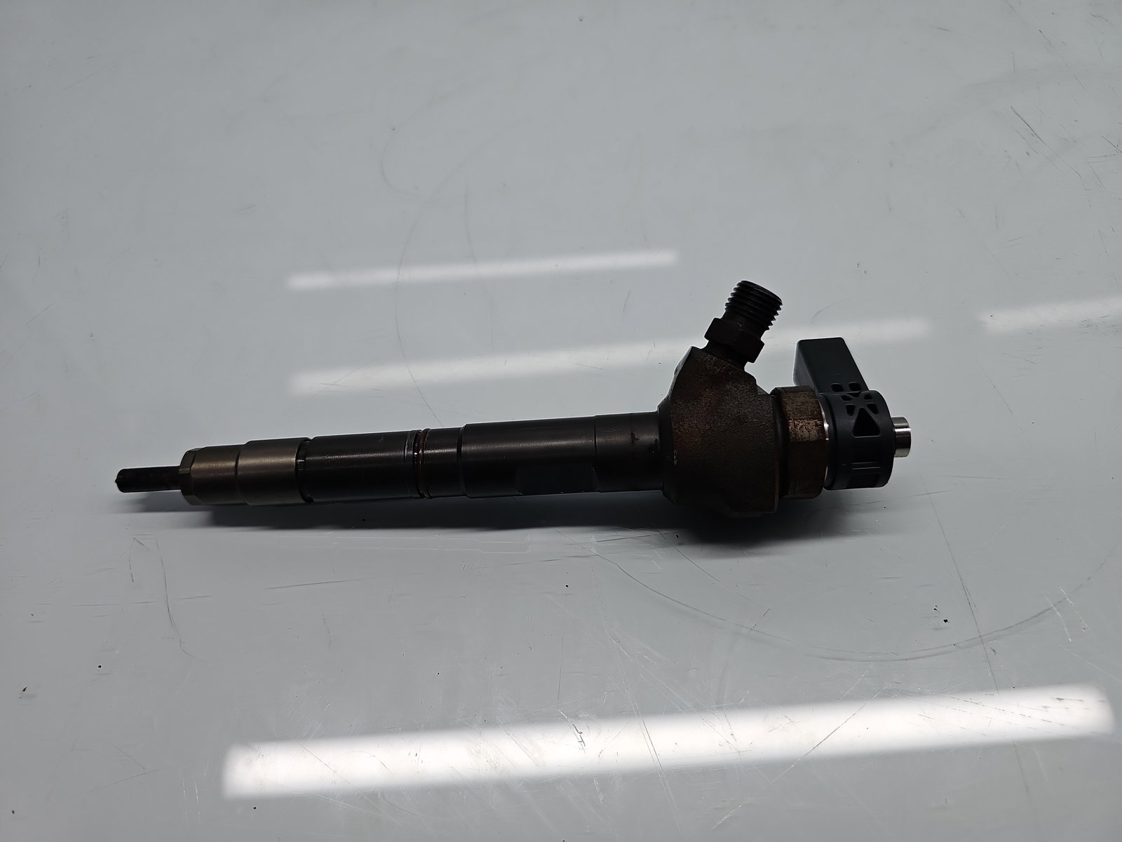 Injector Volkswagen Golf 7 (5G) [Fabr 2014-prezent] 04L130277G 1.6 TDI CLHA 77KW / 105CP - imagine 3