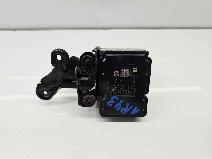Pompa ABS  Volkswagen Golf 6 (5K1) [Fabr 2009-2013] 1K0614517DP 1.6 TDI CAYC 77KW / 105CP