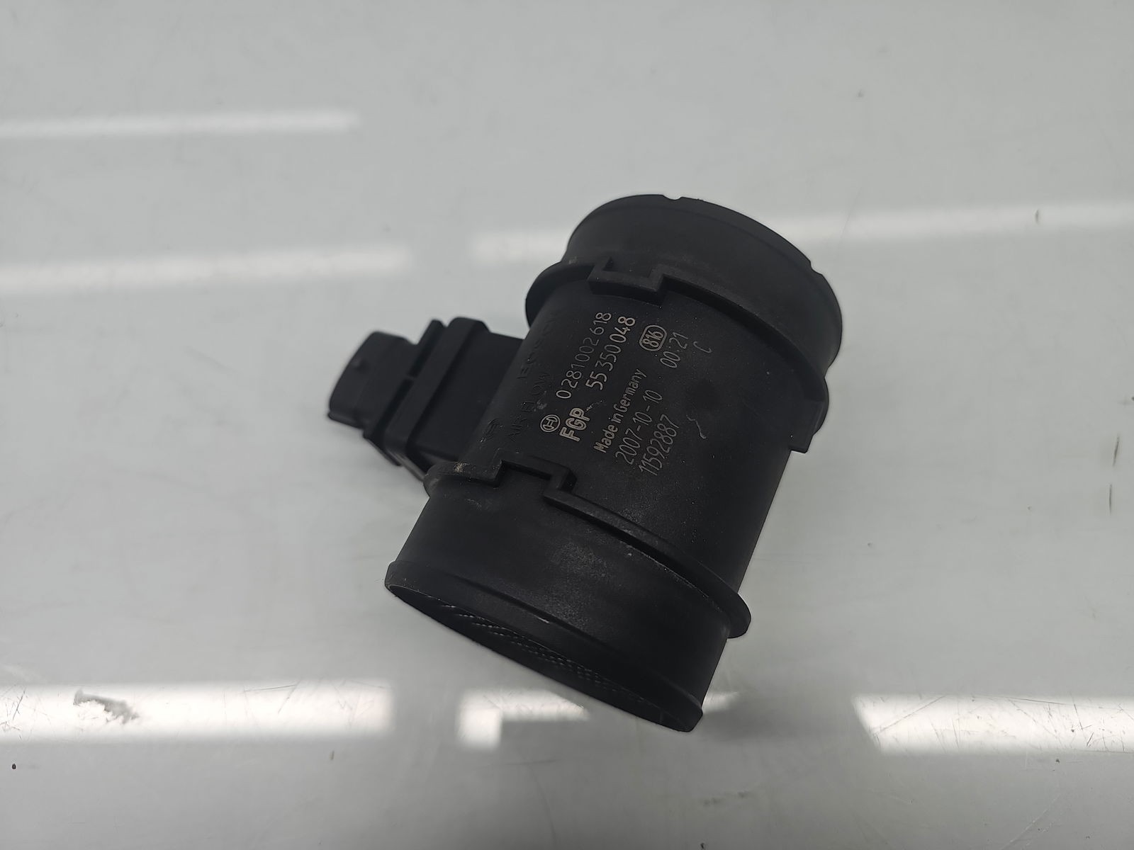 Debitmetru aer Opel Antara [Fabr 2006-2017] 55350048 1.9 CDTI Z19DTH 110 KW / 150 CP - imagine 2