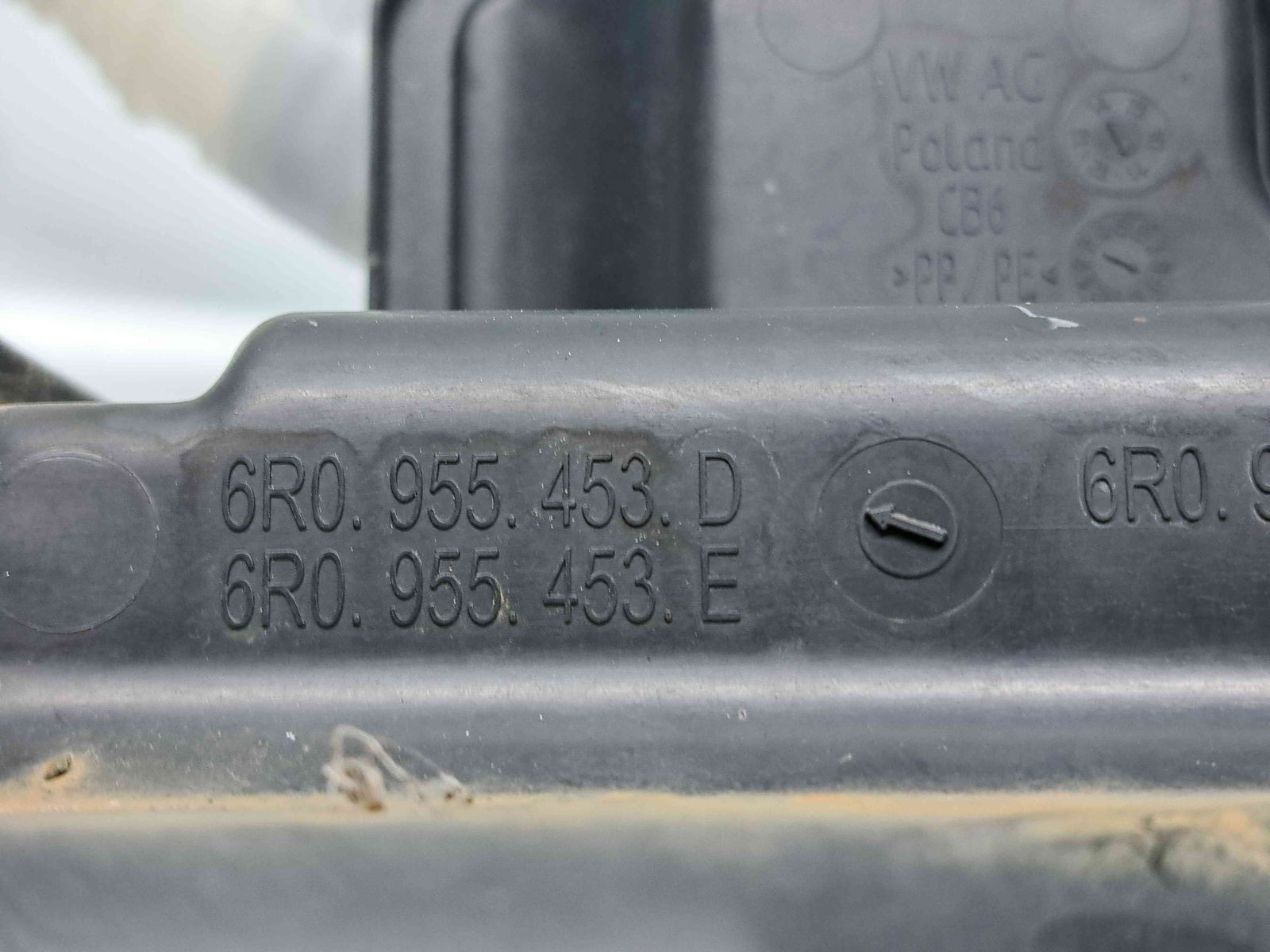 Vas lichid parbriz Skoda Rapid (NH3) [Fabr 2012-2019] 6R0955453D - imagine 2