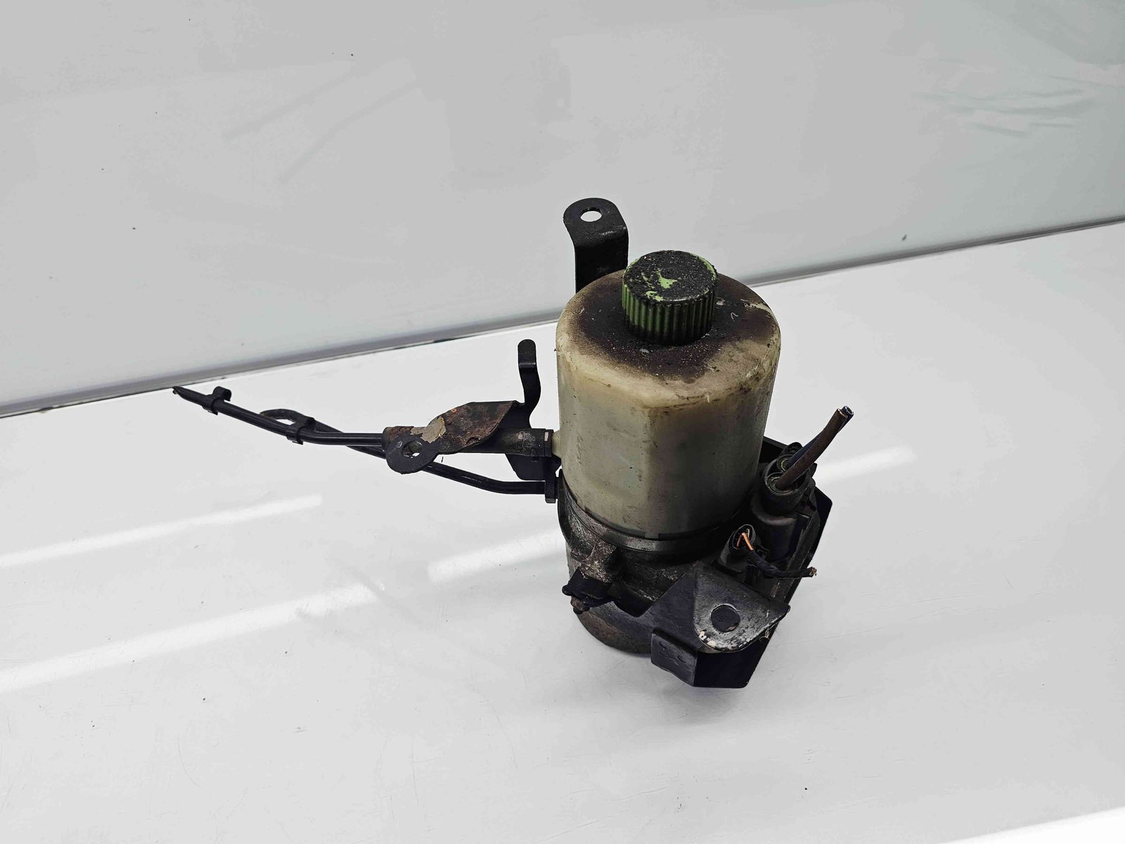 Pompa servodirectie Skoda Fabia 2 (5J, 542) [Fabr 2007-2014] 6R0423156B 1.4 Benz CGGB 63KW / 86CP - imagine 2