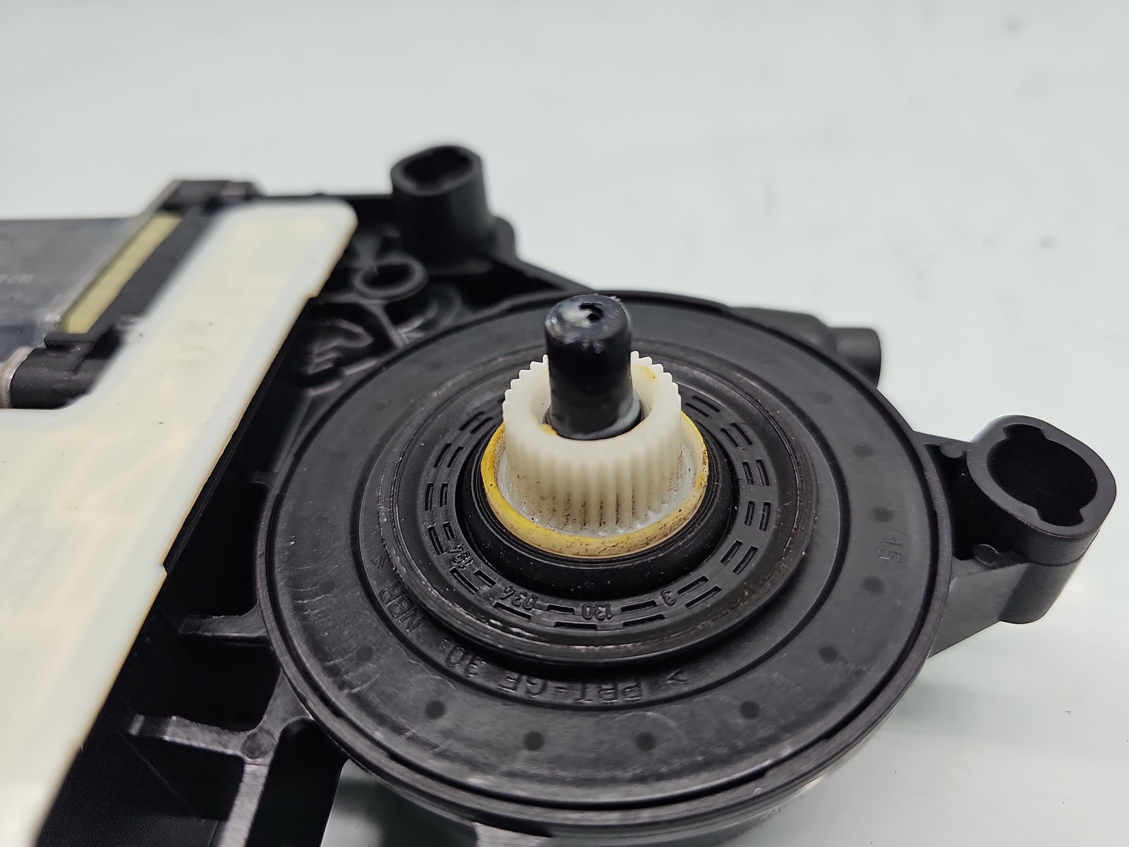 Motoras geam dreapta spate Seat Leon (5F1) [Fabr 2012-2018] 5Q0959812E - imagine 2