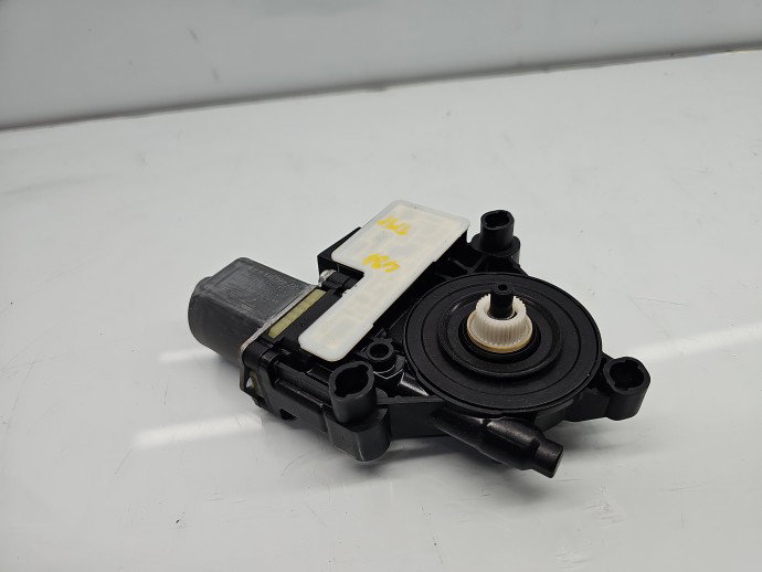 Motoras geam stanga spate Seat Leon (5F1) [Fabr 2012-2018] 5Q0959811A