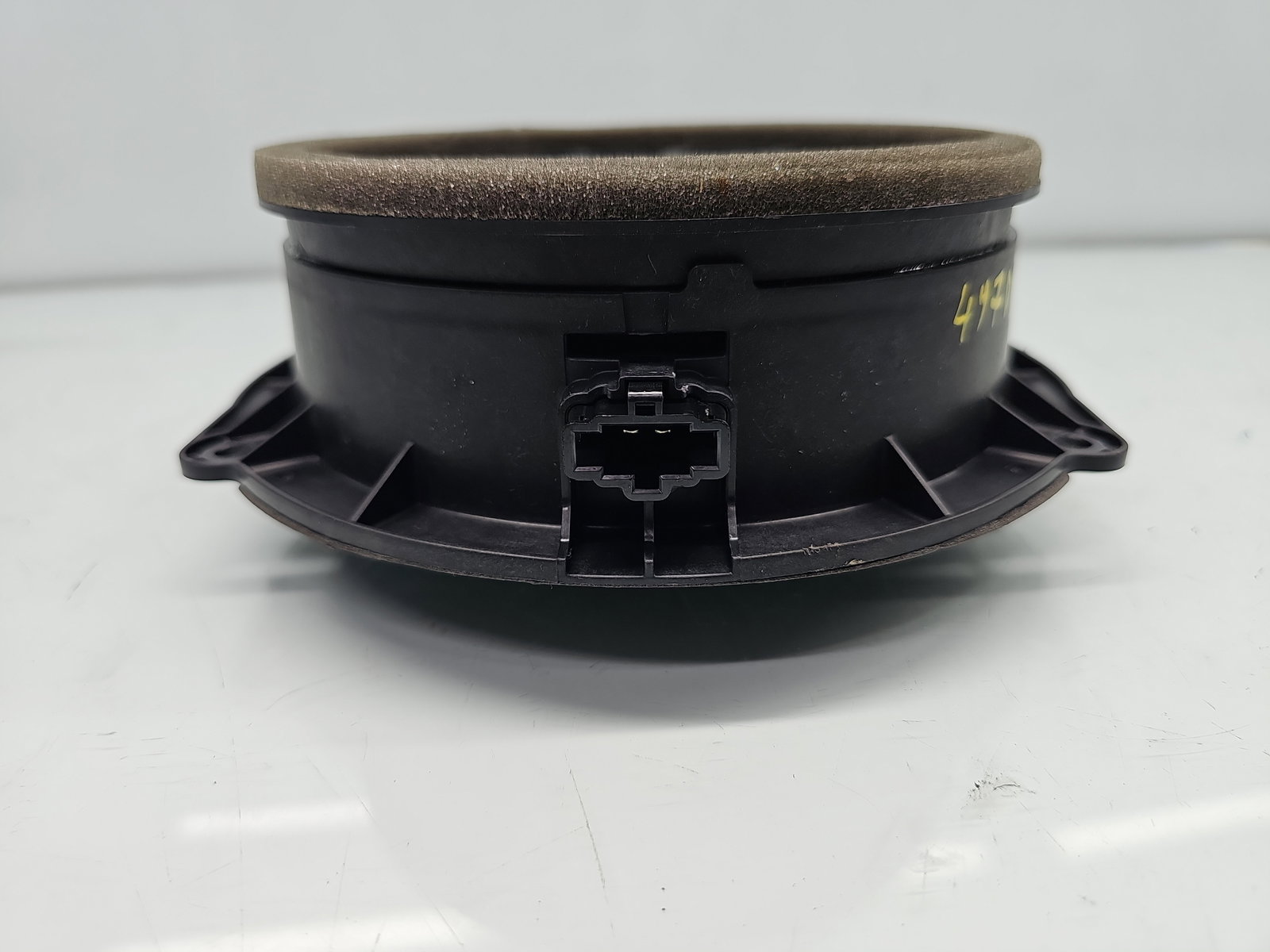 Boxa dreapta spate AUDI A6 (4G2, C7) [Fabr 2012-2017] 4G1035411 - imagine 3