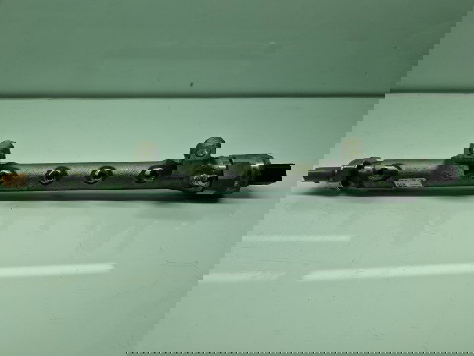 Rampa injectoare Volkswagen Golf 6 (5K1) [Fabr 2009-2013] 03L089H 1.6 TDI CAYC 77KW / 105CP