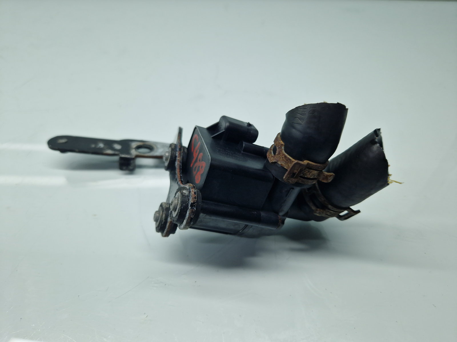 Pompa recirculare apa Volkswagen Golf 6 (5K1) [Fabr 2009-2013] 5N0965561 1.6 TDI CAYC 77KW / 105CP - imagine 2